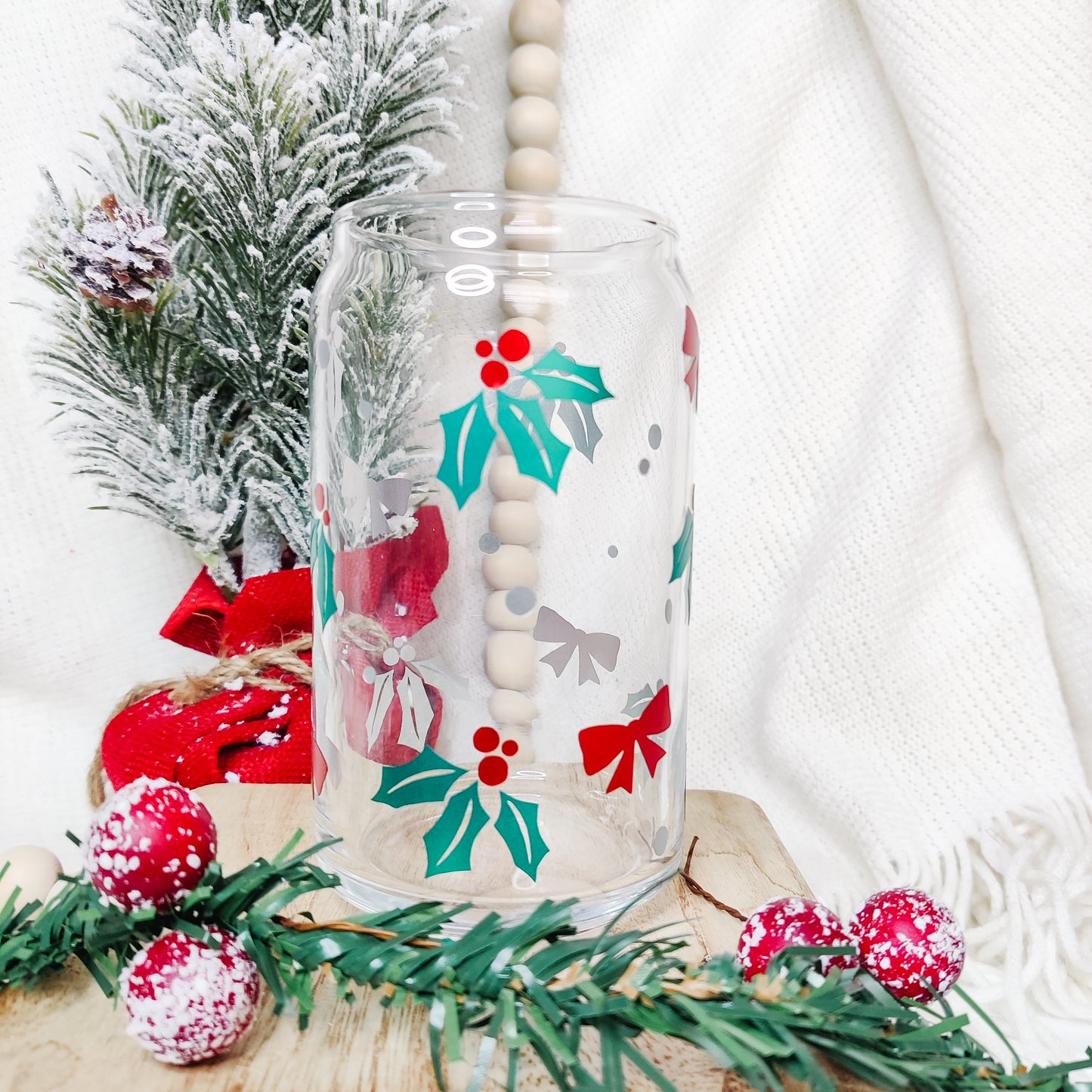 Mistletoe Can Glass Cup