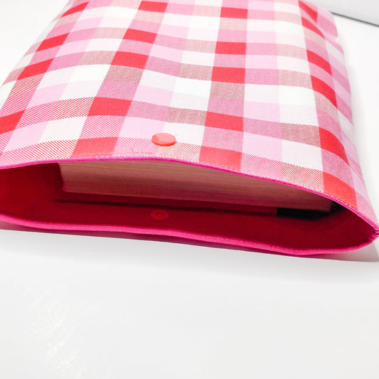Valentine Plaid Book Sleeve