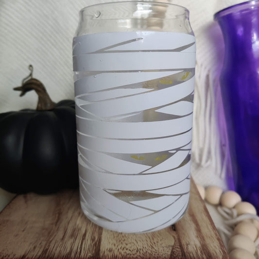 Mummy with Glow Eyes Glass Cup