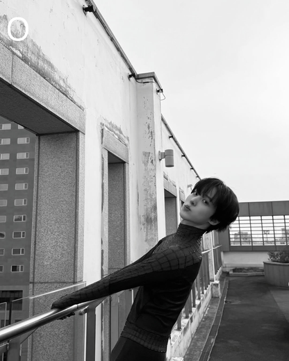 Engraved Yunho Superhero Photocard