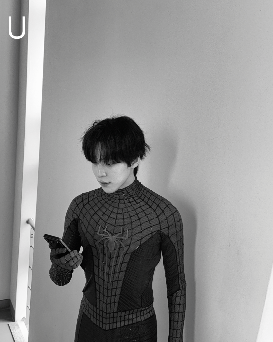 Engraved Yunho Superhero Photocard