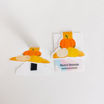 Pumpkin Stack Magnetic Bookmark