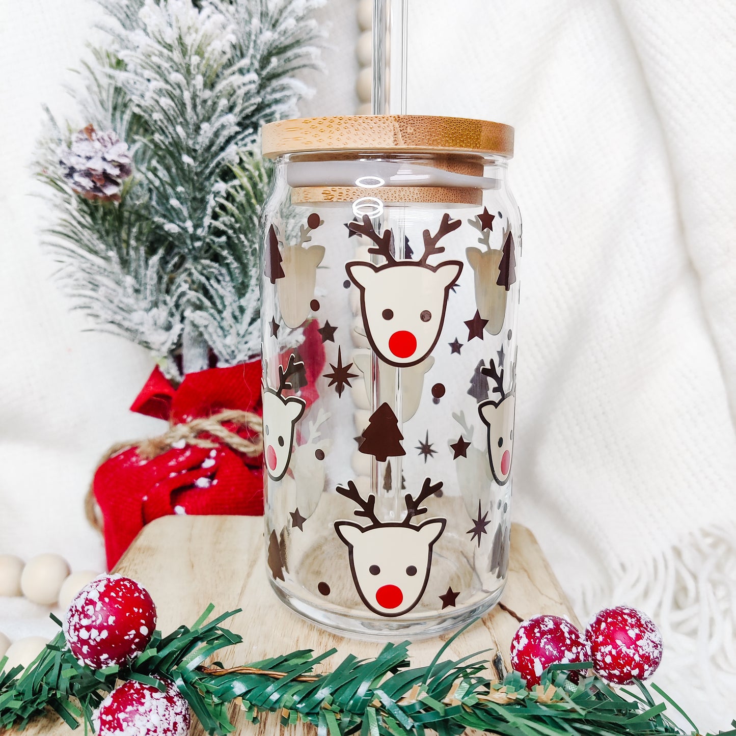 Reindeer Can Glass Cup