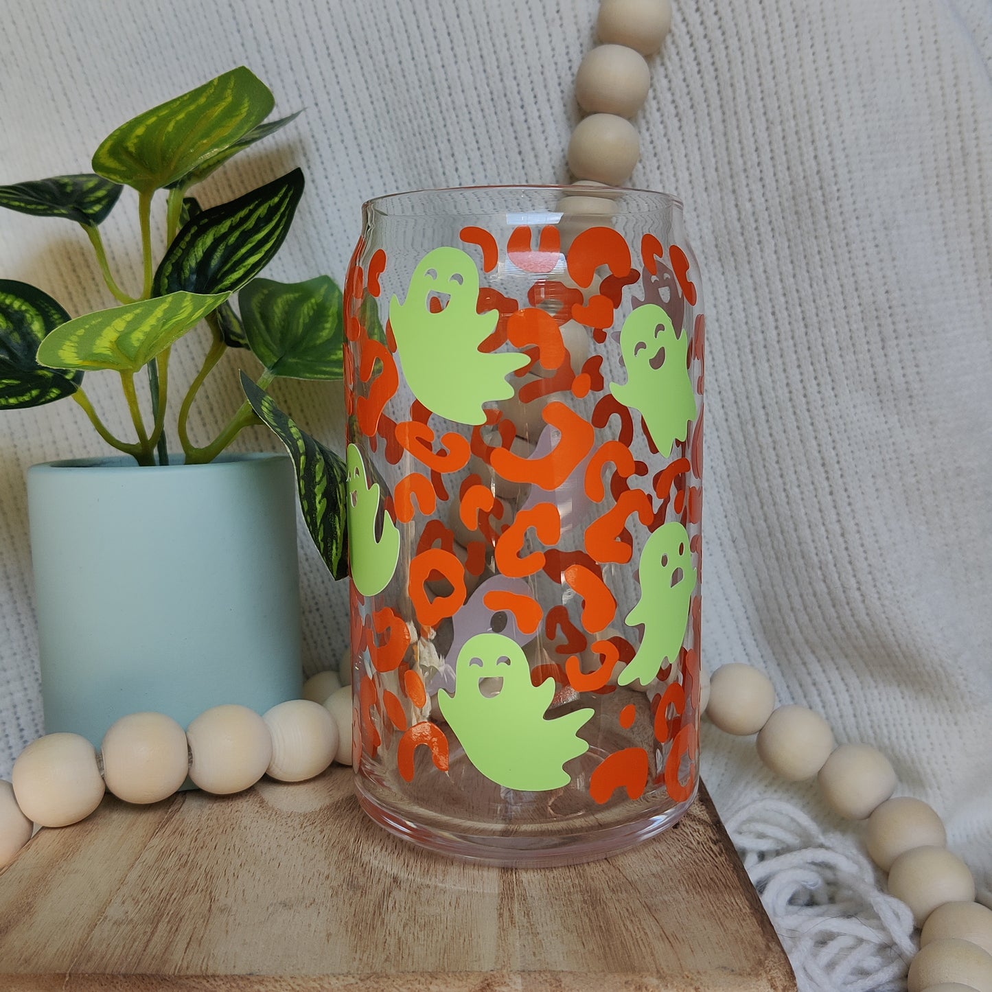 Leopard ghosts Glass Cup