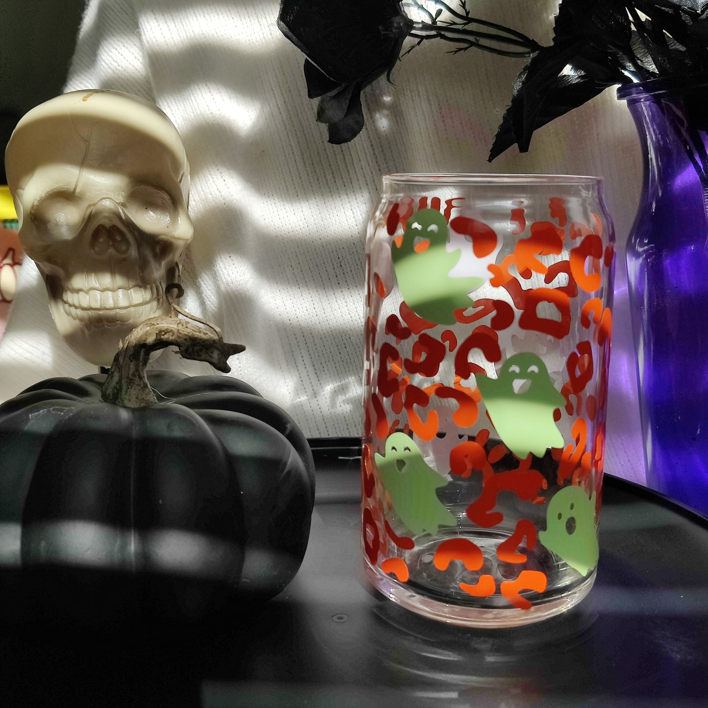 Leopard ghosts Glass Cup