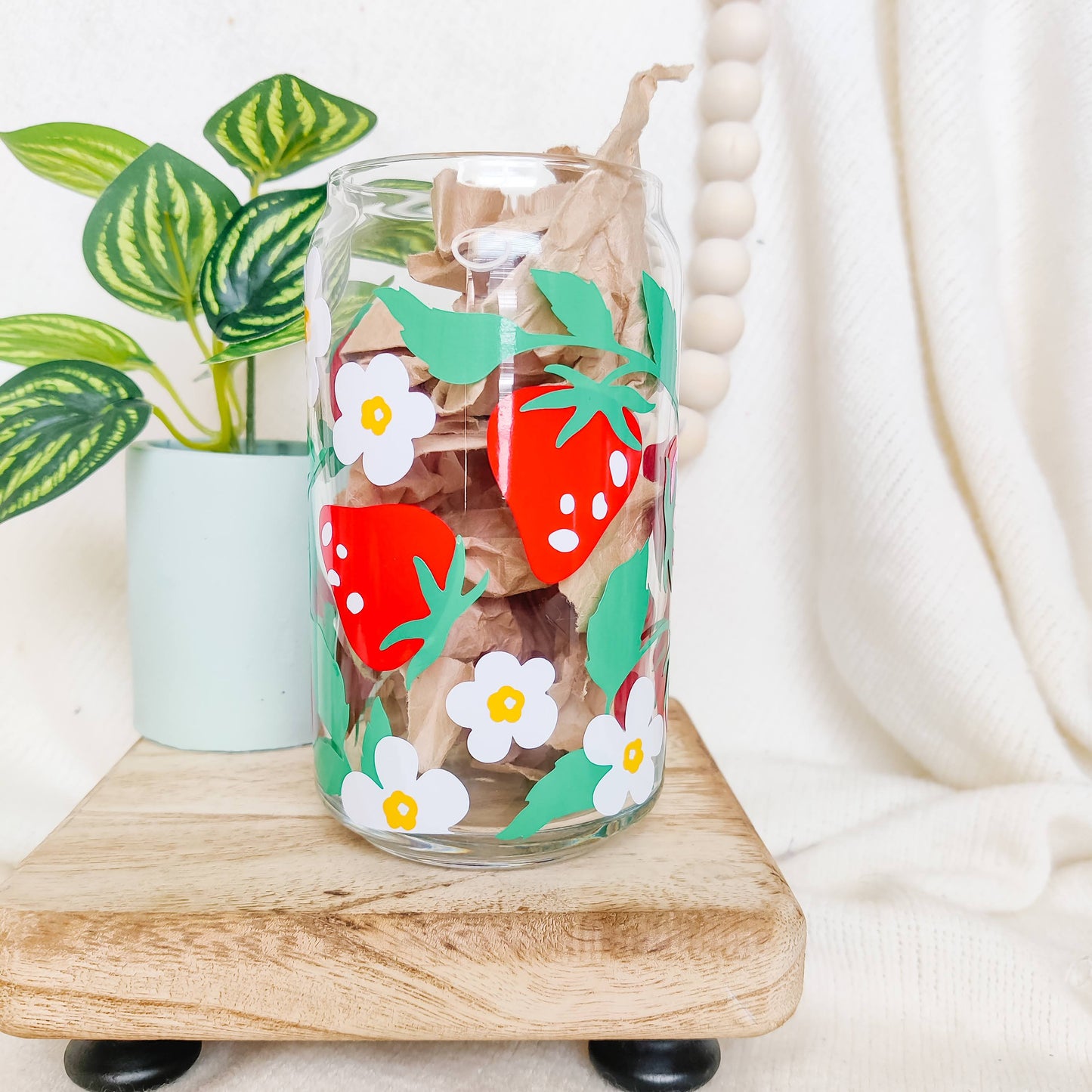 Strawberry Blossom Can Glass Cup